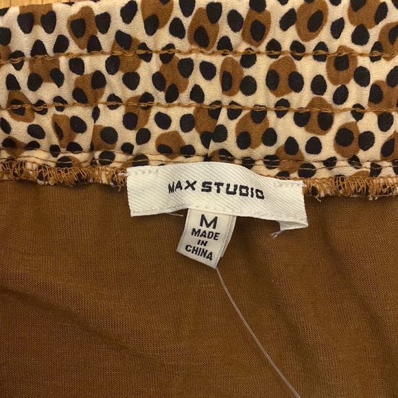 NWT Max Studio Women’s Black and Brown Polka Dot Skirt Size M - Picture 5 of 8